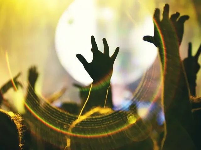 Menschen-feiern Sommerfest